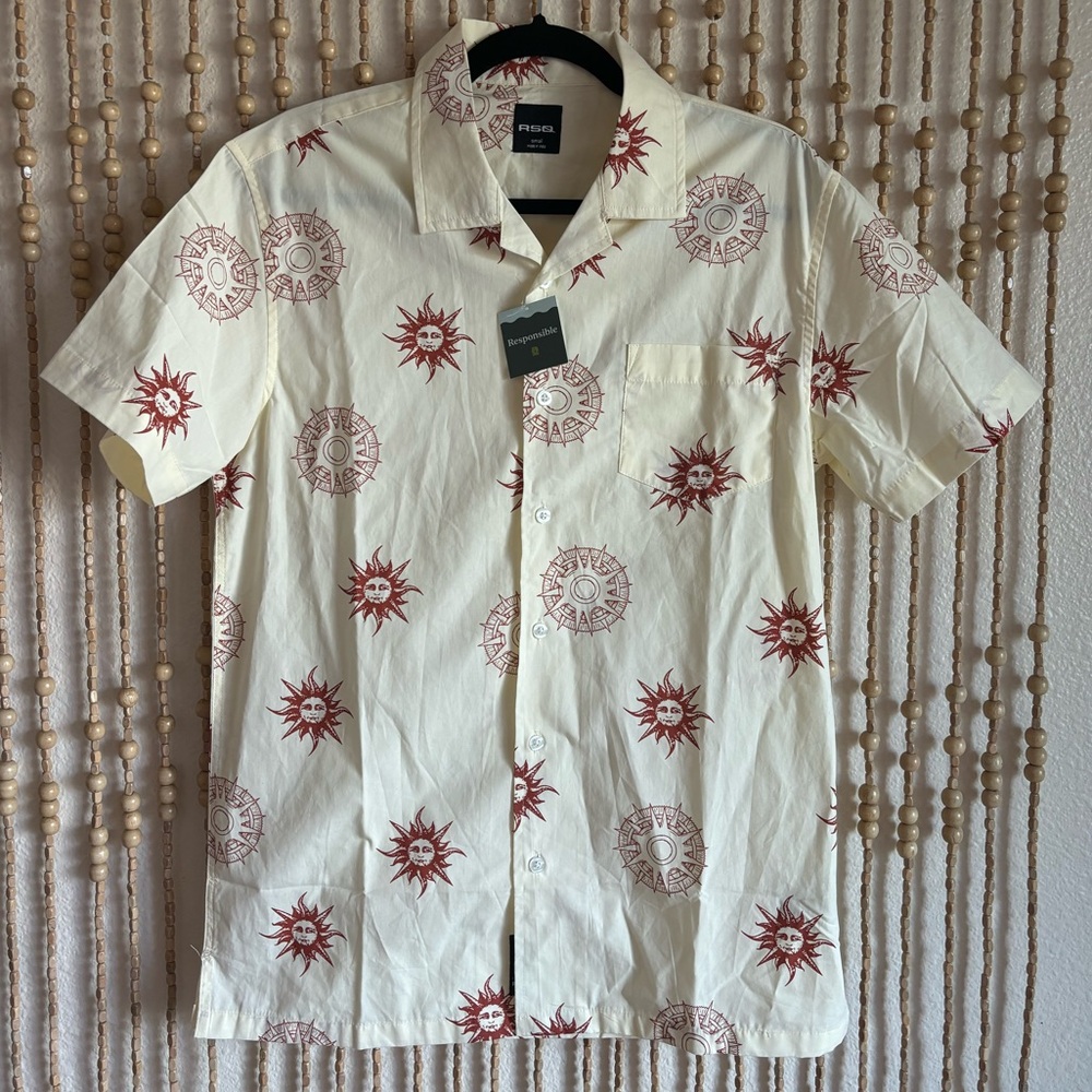 NWT RSQ Cream & Red Organic Cotton Casual Button Down Boho Indie Sun Print Small